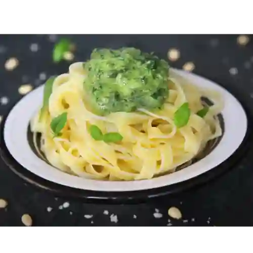 Fetuccini Al Pesto