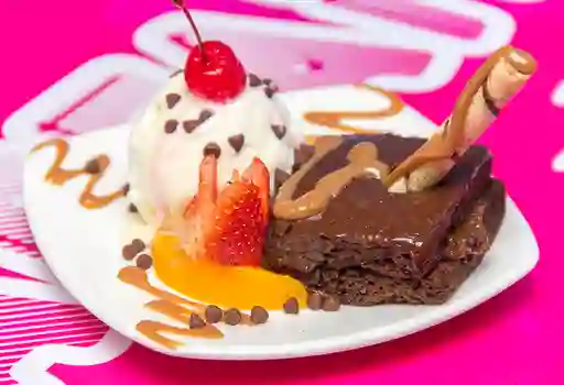 Brownie con Helado