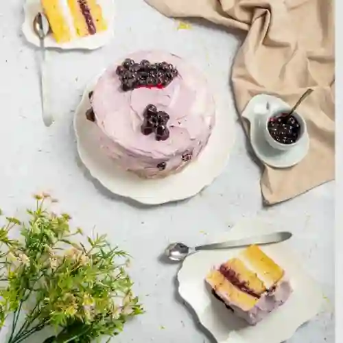 Torta 3 Leches Frutos Rojos 6 a 8 Pz