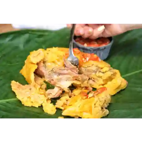 Tamal Pequeño Pierna, Costilla de Cerdo