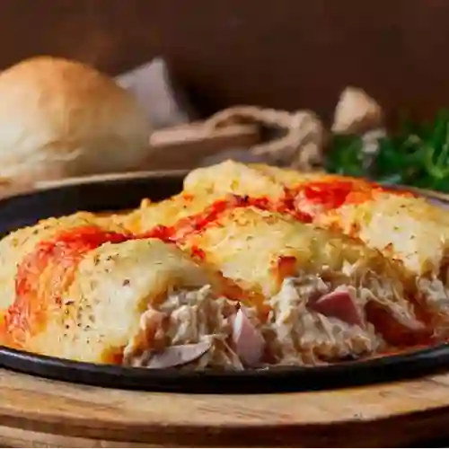 Canelonni de Pollo y Champiñon