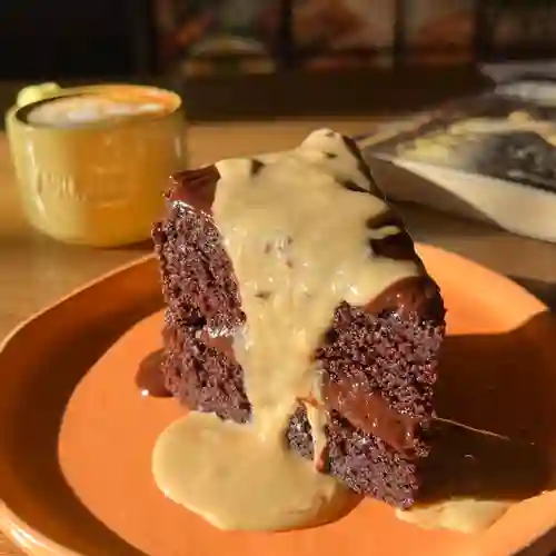 Torta de Chocolate y Crema de Cafe