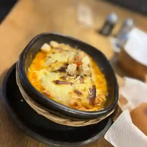 Lasaña pollo tocineta