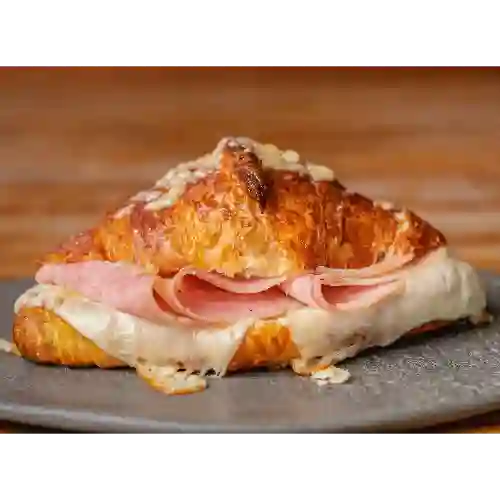 Croissant Jamon y Queso