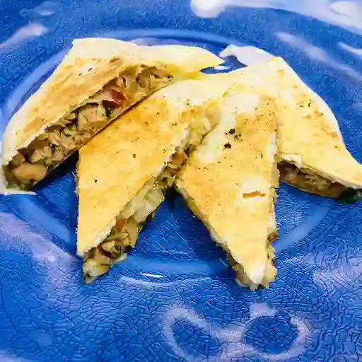 Quesadilla con Atún