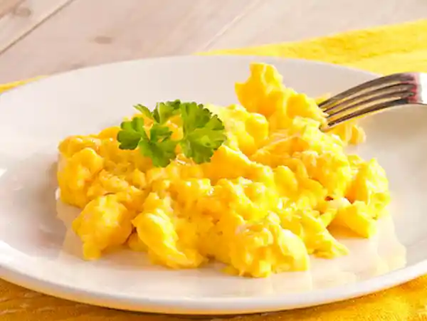 Huevos Oro Huevos Rojos AA