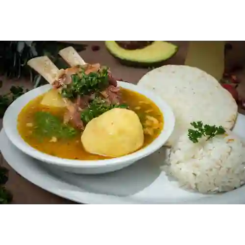 Caldo de Costilla