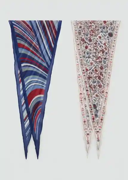 Pañuelo Rhombus Crudo Talla 99 Mujer Mango