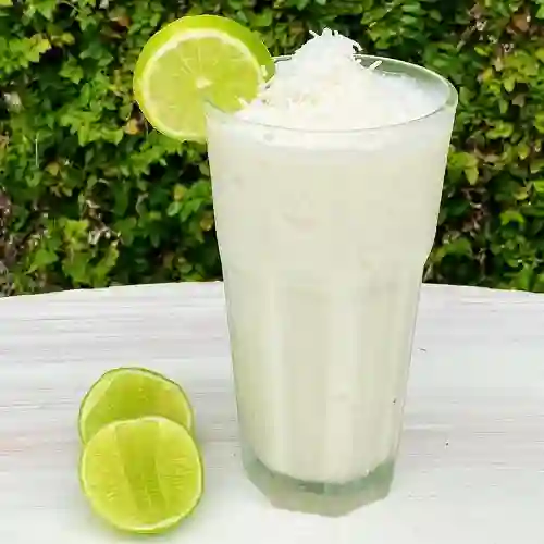 Limonada de Coco 16 Oz.