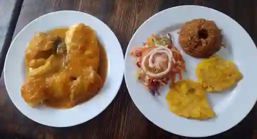 Almuerzo Ejecutivo con Pescado