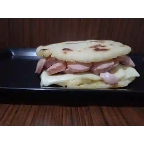 Salchiqueso