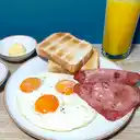 Huevos y Jamón