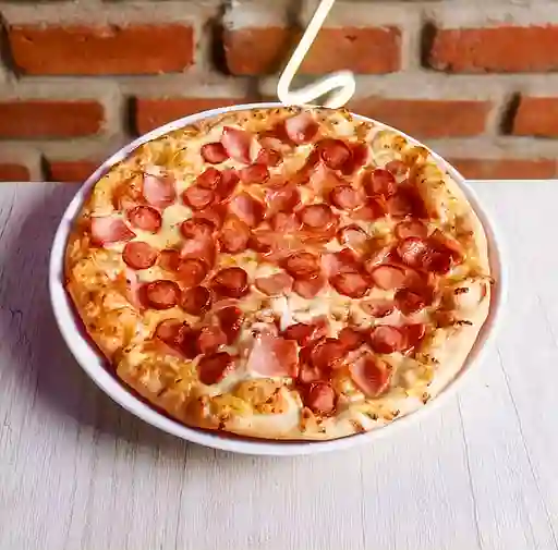 Pizza Carnes