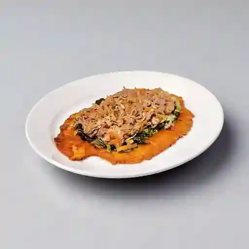 Patacon con Carne Desmechada + Bebida