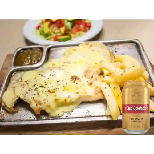 Combo Asado Gratinado + Club Col. Dorada Lta 330ml