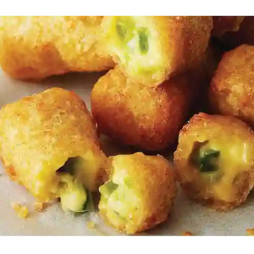 Jalapeños Rellenos de Cheddar X 6