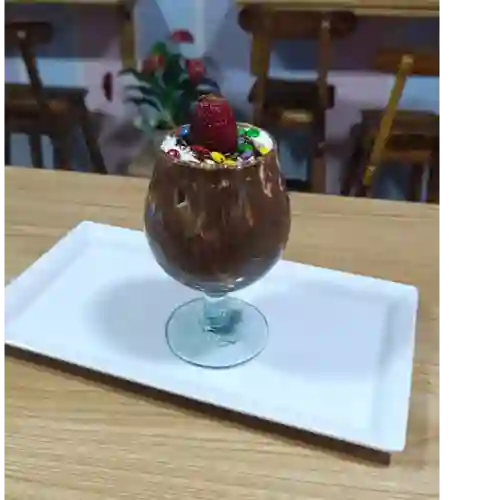 Fresas con Crema 12 Onz
