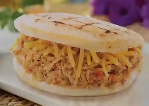Arepa con Todo