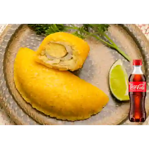 Empanada Especial de Pollo. + Cocacola Org 400ml