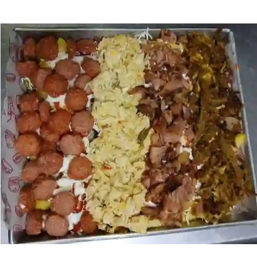 Salchipapa Mixta