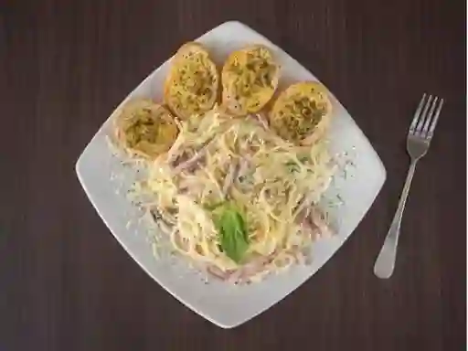 Pasta Cuatro Quesos