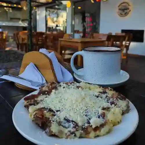 Arepa/queso, Queso Costeño y Lecherita