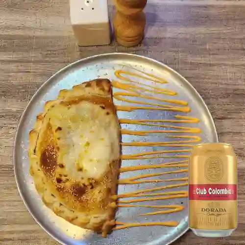 Combo Panzerotti Hawaiano + Club Colombia Rubia 330ml