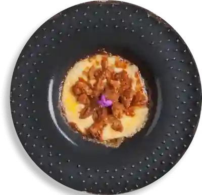 Caldereta de Queso Fundido con Chorizo
