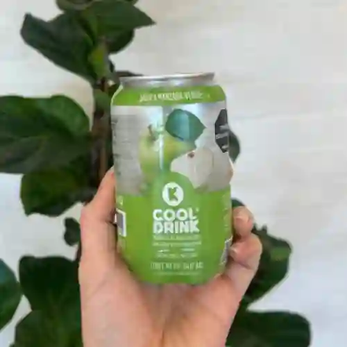 Bebida Carbonatada de Manzana Verde