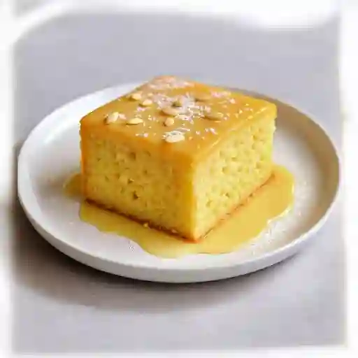 Tres leches con arequipe de almendras