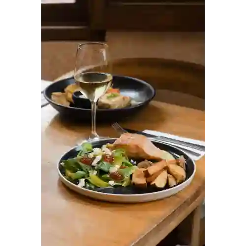 Salmón Al Carbón