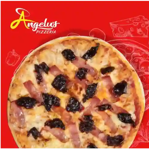 Pizza Tocineta y Ciruela