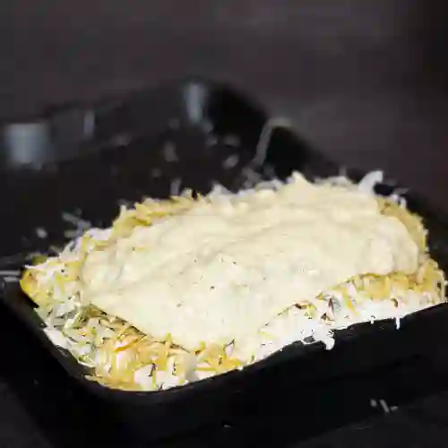 Salchipapa Sencilla Gratinada