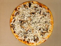Pizza Pollo Champiñones