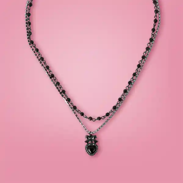 Collar Multicadena Con Dije de Corazón y Moño Serie Dark Miniso