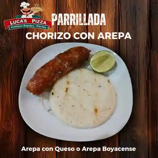 Chorizo con arepa