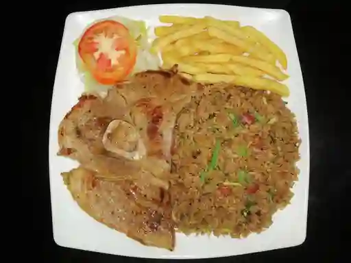 Corriente con Chuleta de Cerdo