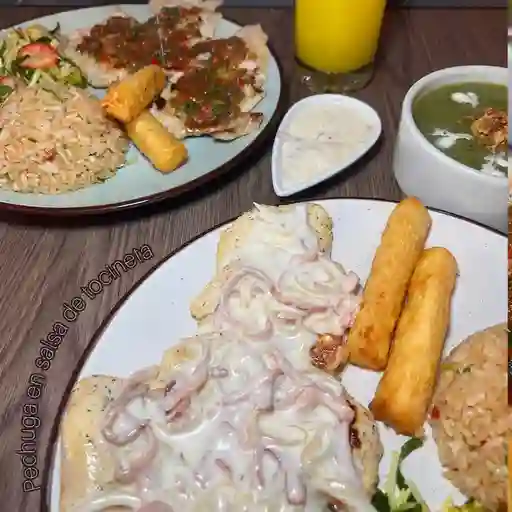 Pechuga en salsa de tocineta