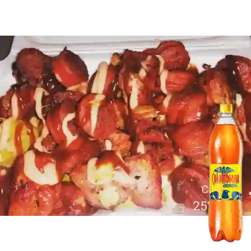 Combo Salchipapa Especial Chorizo BBQ + Colombiana 1 L