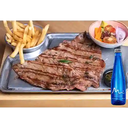 Combo Carne a la Parrilla + Manantial Sin Gas 500 ml