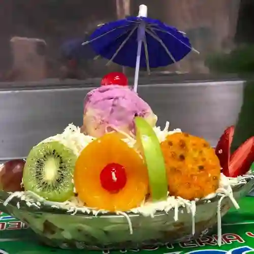 Ensalada de Frutas Mini Yoshi