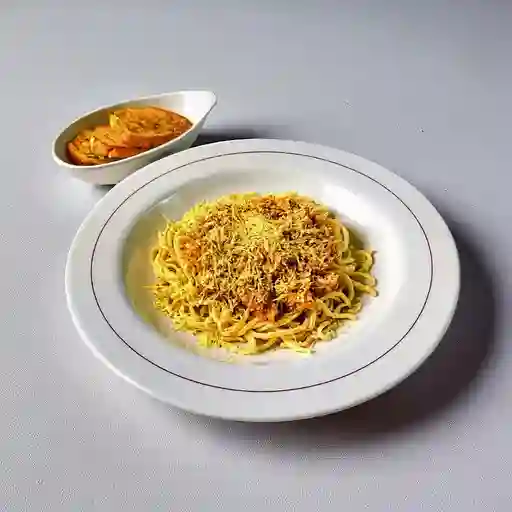 Combo Spaghetti Pollo&Tocineta + Club Col. Dorada 330ml