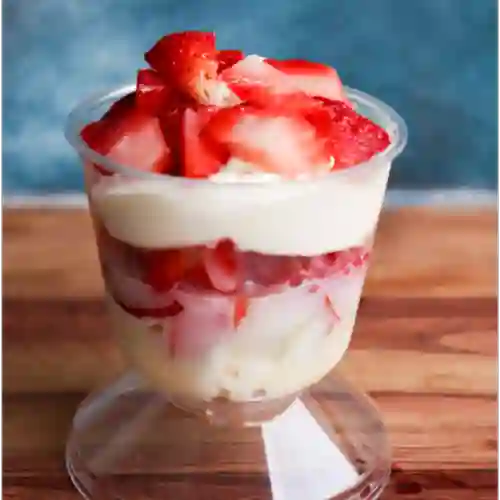 Fresas con Crema con Leche Condensada