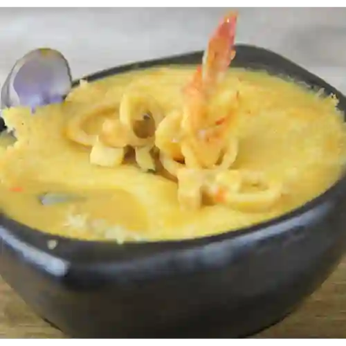 Cazuela de Mariscos Gratinada