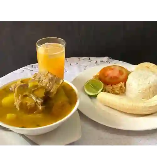 Sancocho de Res y Cerdo