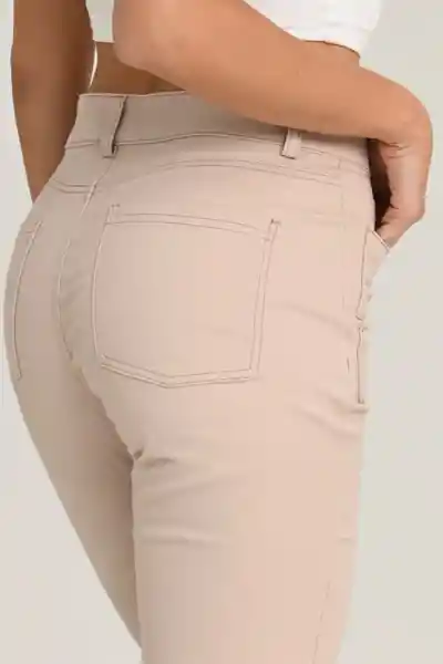 Pantalón Chicago Color Beige Medio Talla 8 Ragged