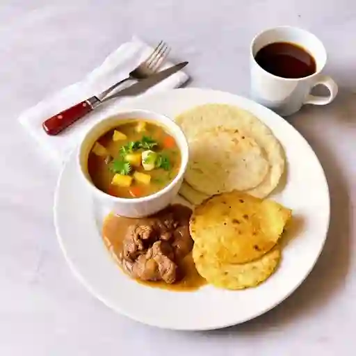 Desayuno De Mi Tierra