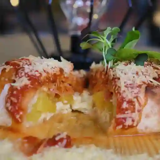 Calzone nacional hawaiano