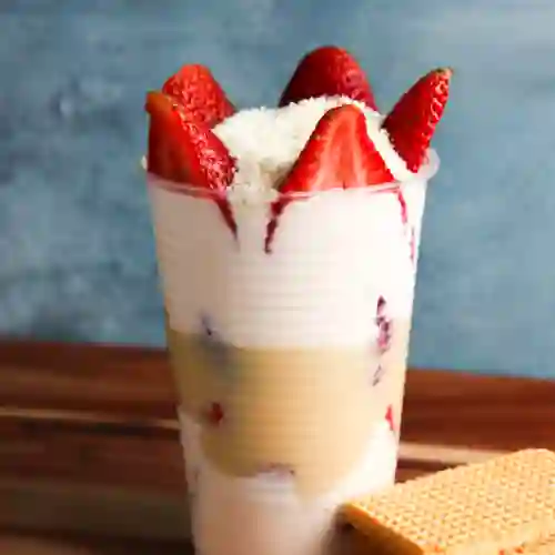 Fresas con Crema + Chocolate Blanco