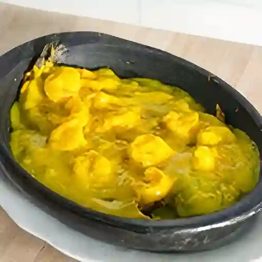 Trucha en Salsa de Camarones